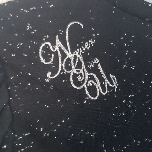 Cowgirl tuff, M, black and silver - Picture 3 of 3